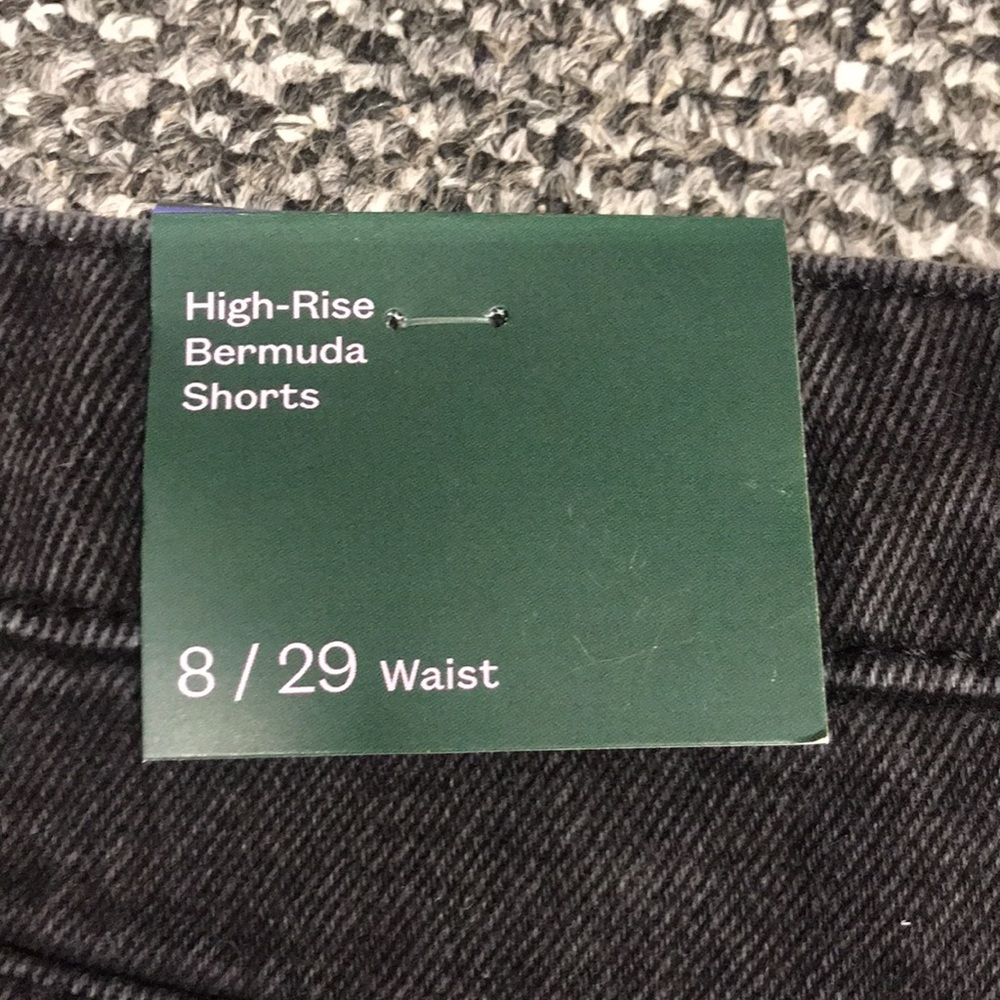 WILD FABLE High Rise Bermuda Shorts Size 8 | NWT! - Picture 5 of 6